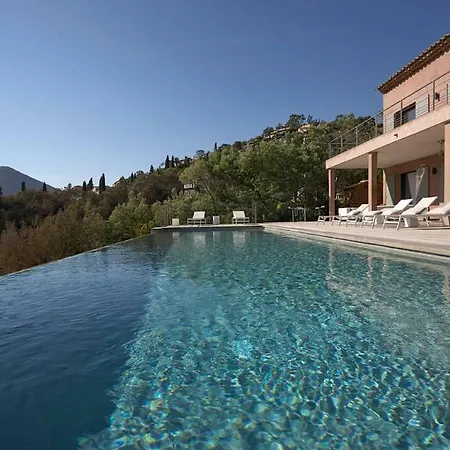 Villa La Rhyolite